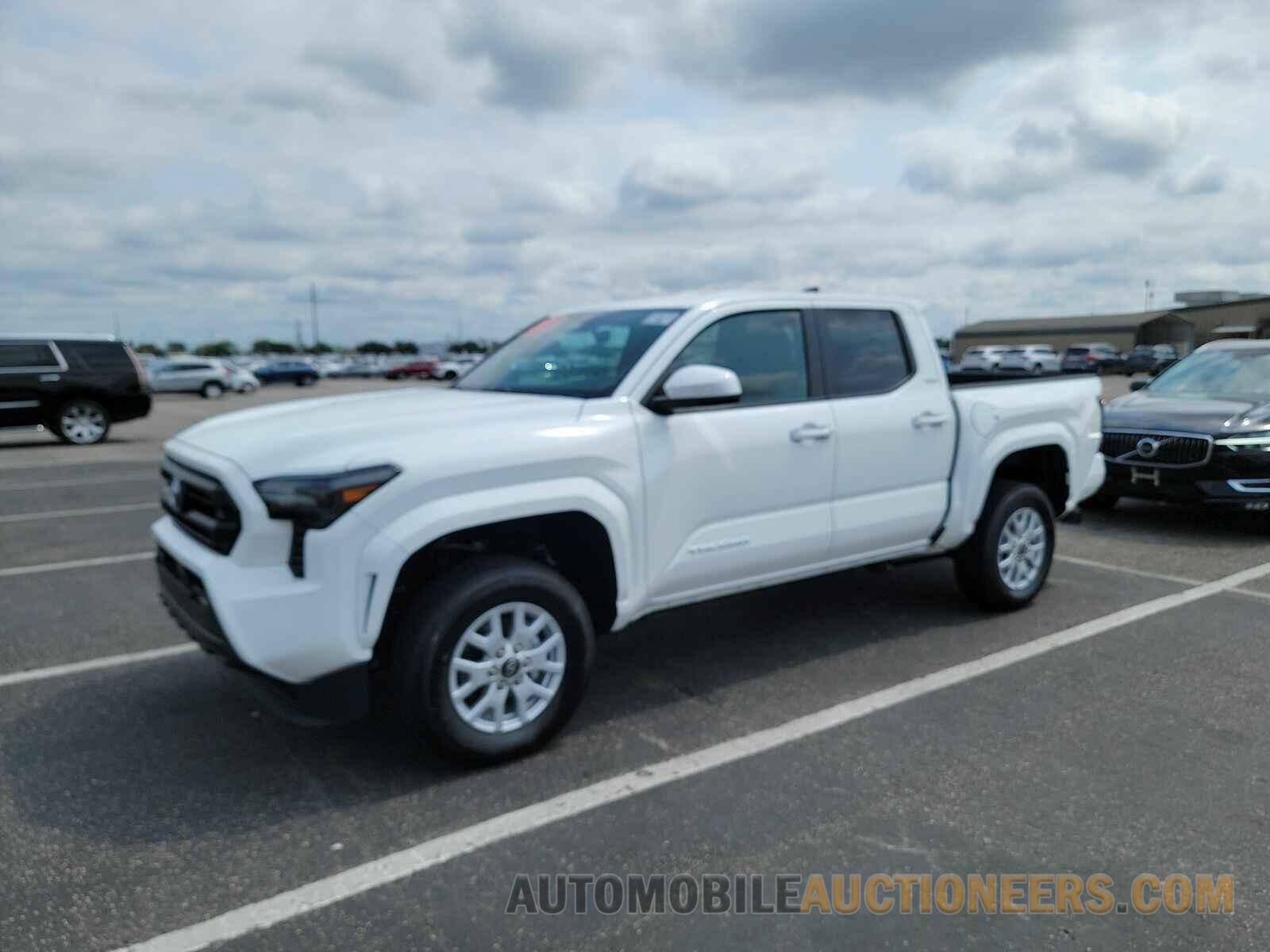 3TYKB5FN4RT003310 Toyota Tacoma 2024