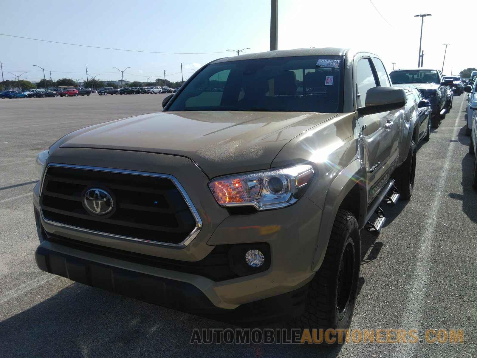 3TYRZ5CN0LT000555 Toyota Tacoma 2020