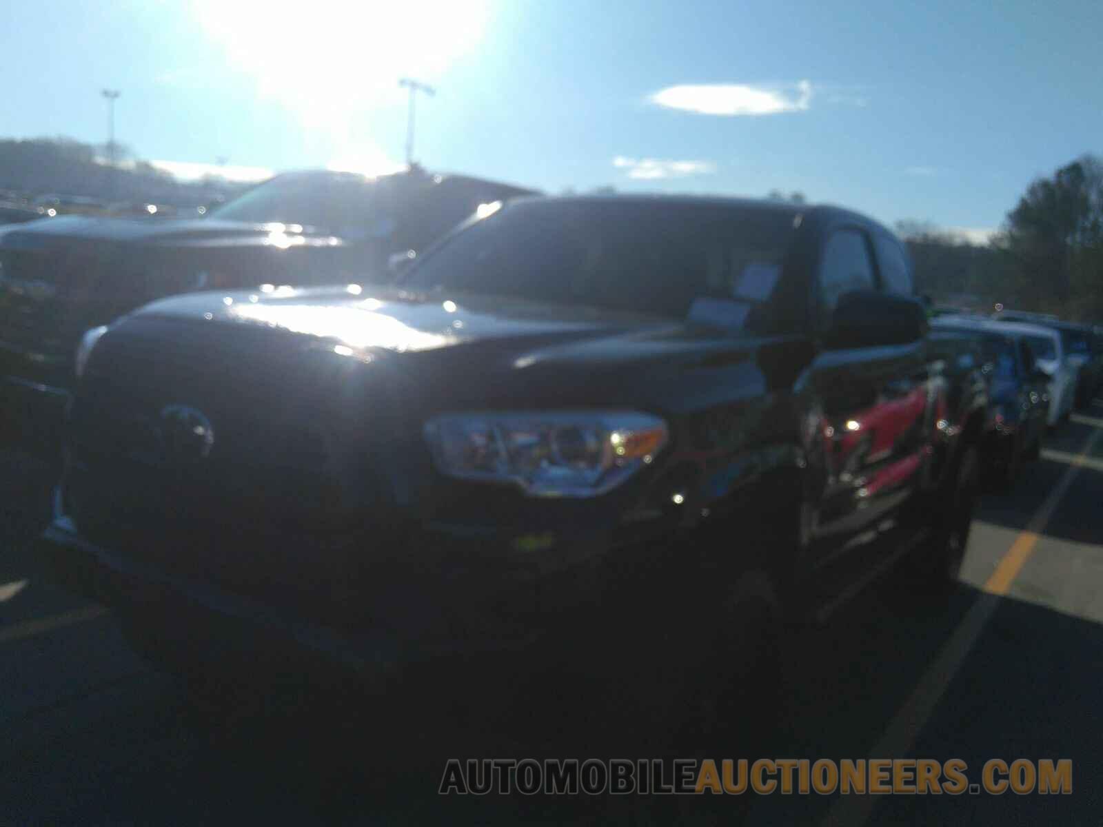 3TYSZ5AN5LT003049 Toyota Tacoma 4WD 2020