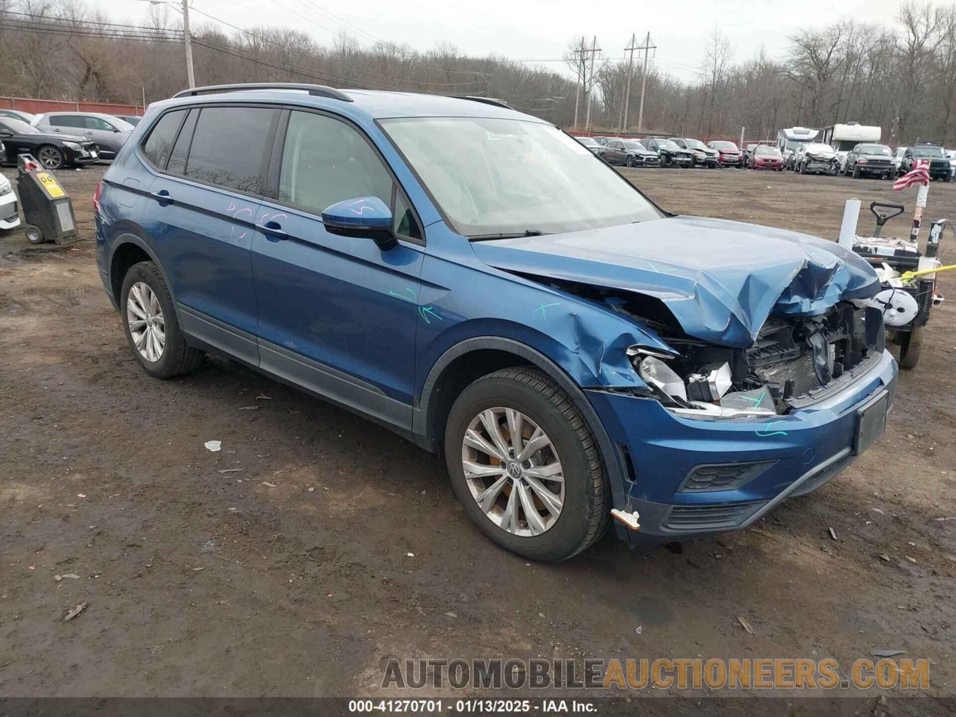 3VV0B7AX1JM067415 VOLKSWAGEN TIGUAN 2018