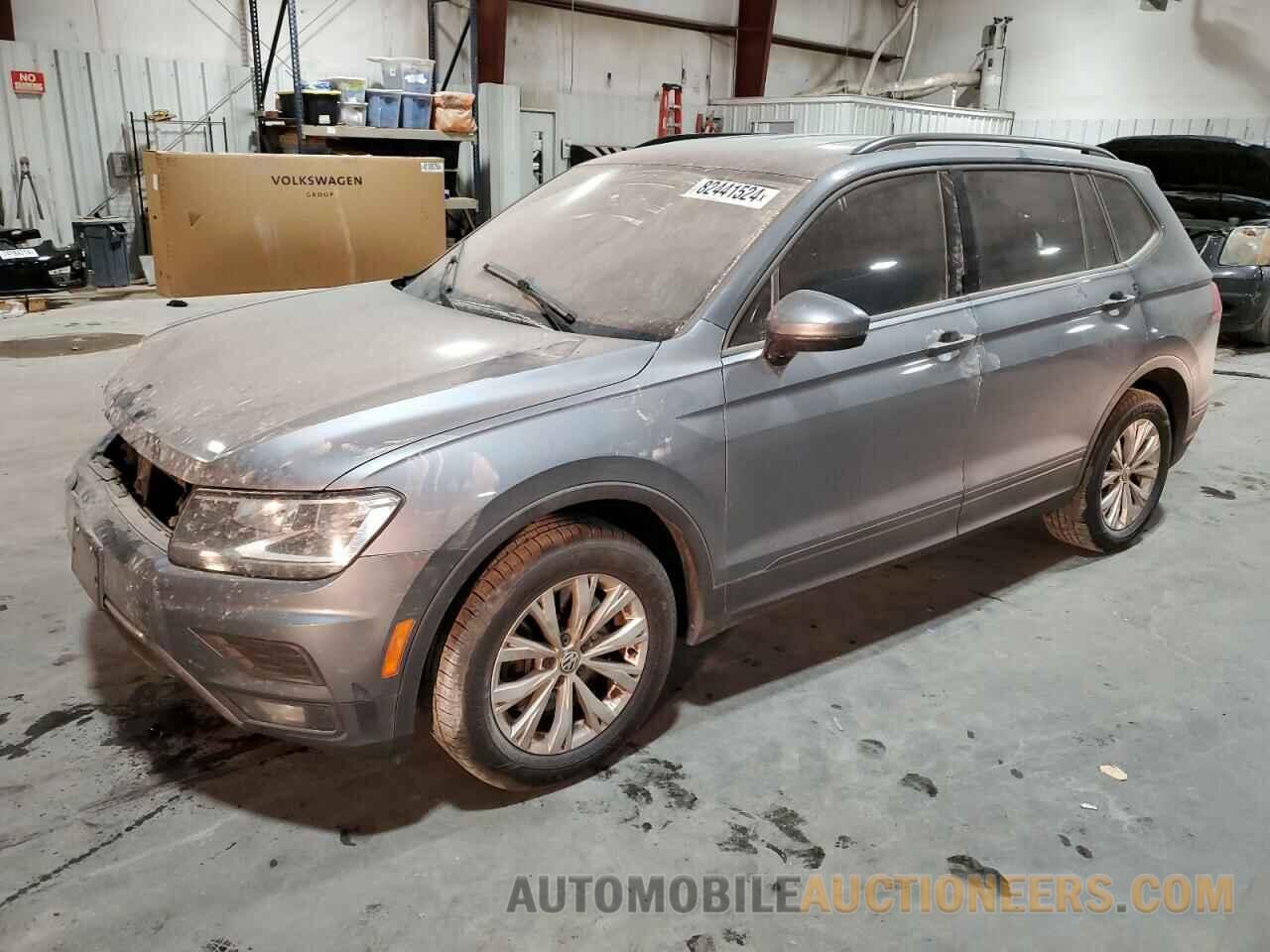 3VV0B7AX2JM033788 VOLKSWAGEN TIGUAN 2018