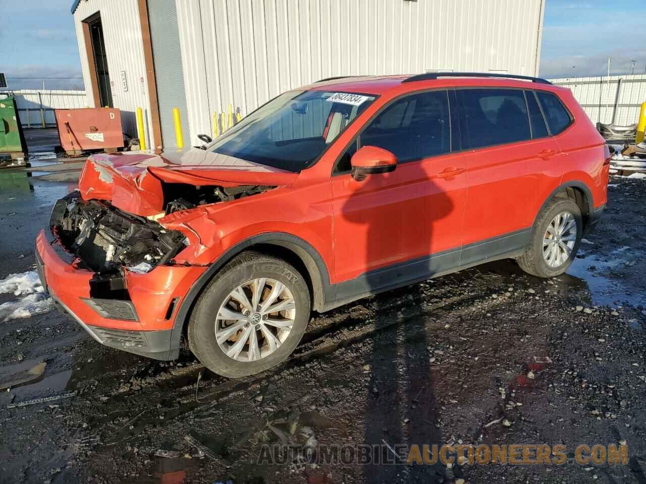 3VV0B7AX2JM071070 VOLKSWAGEN TIGUAN 2018