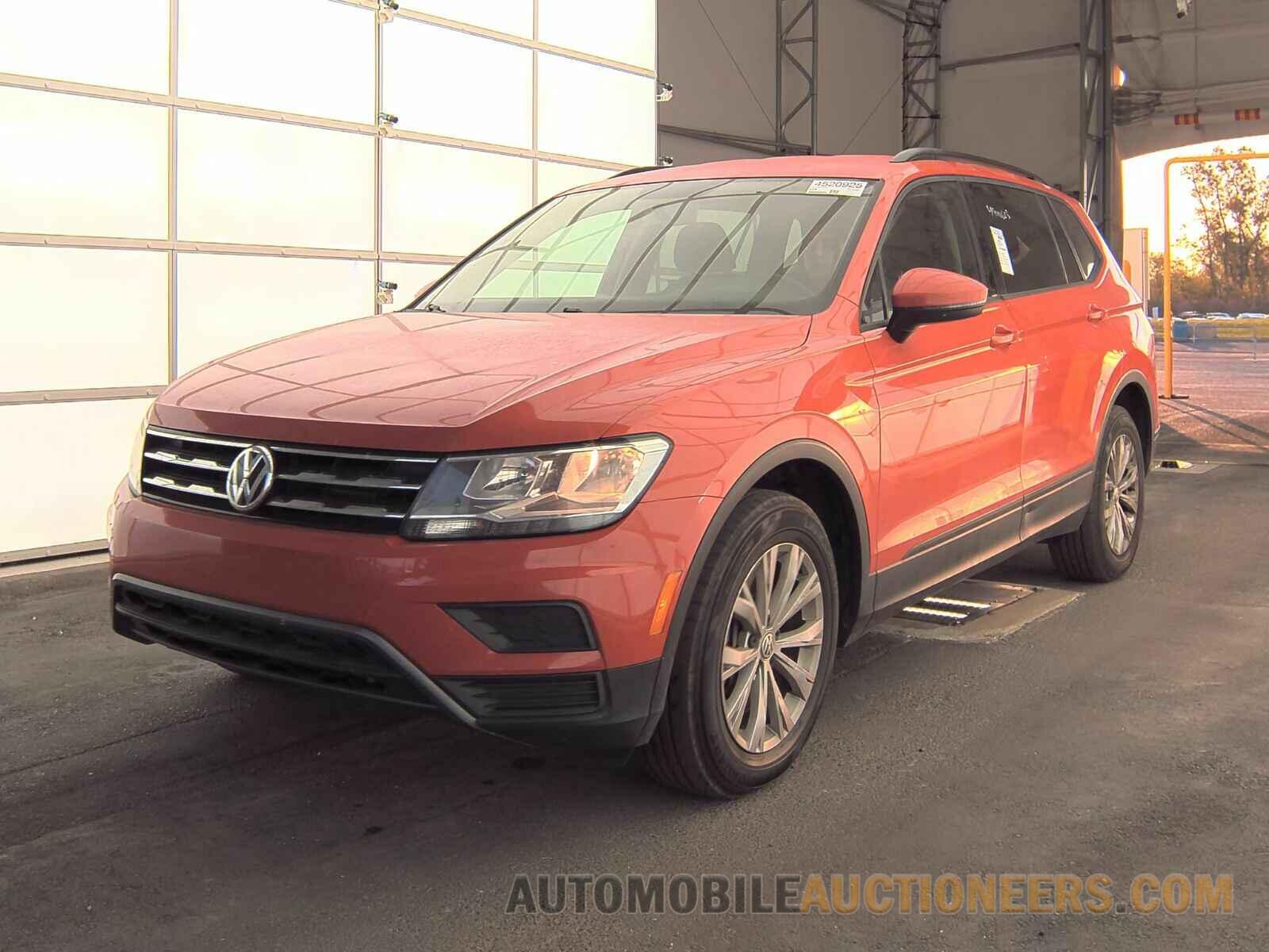 3VV0B7AX9KM098848 Volkswagen Tiguan 2019