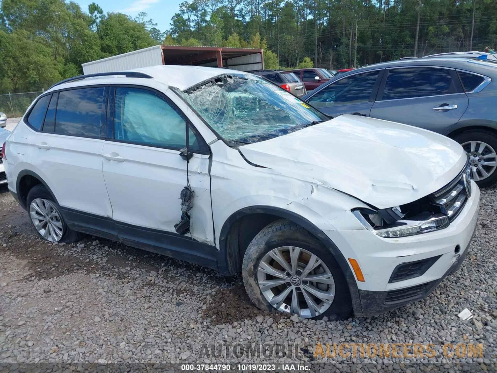 3VV1B7AX0JM103681 VOLKSWAGEN TIGUAN 2018