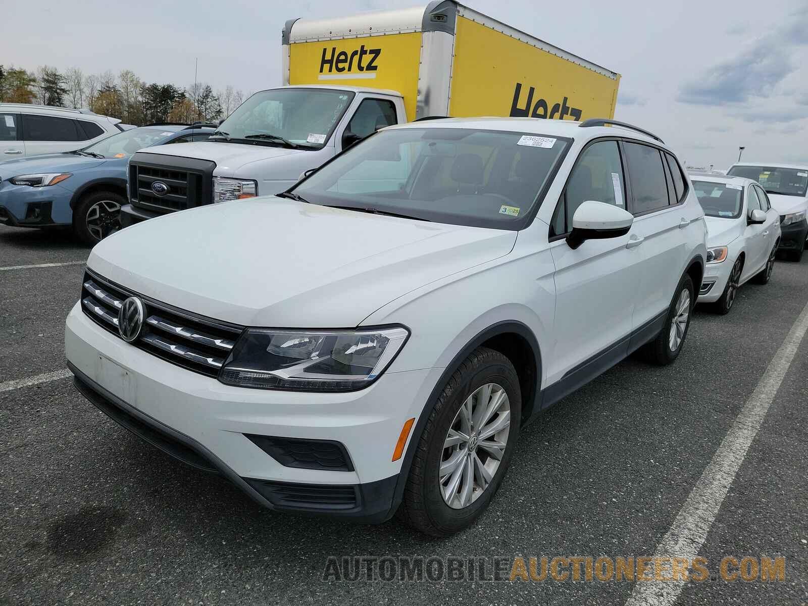 3VV1B7AX1KM190329 Volkswagen Tiguan 2019