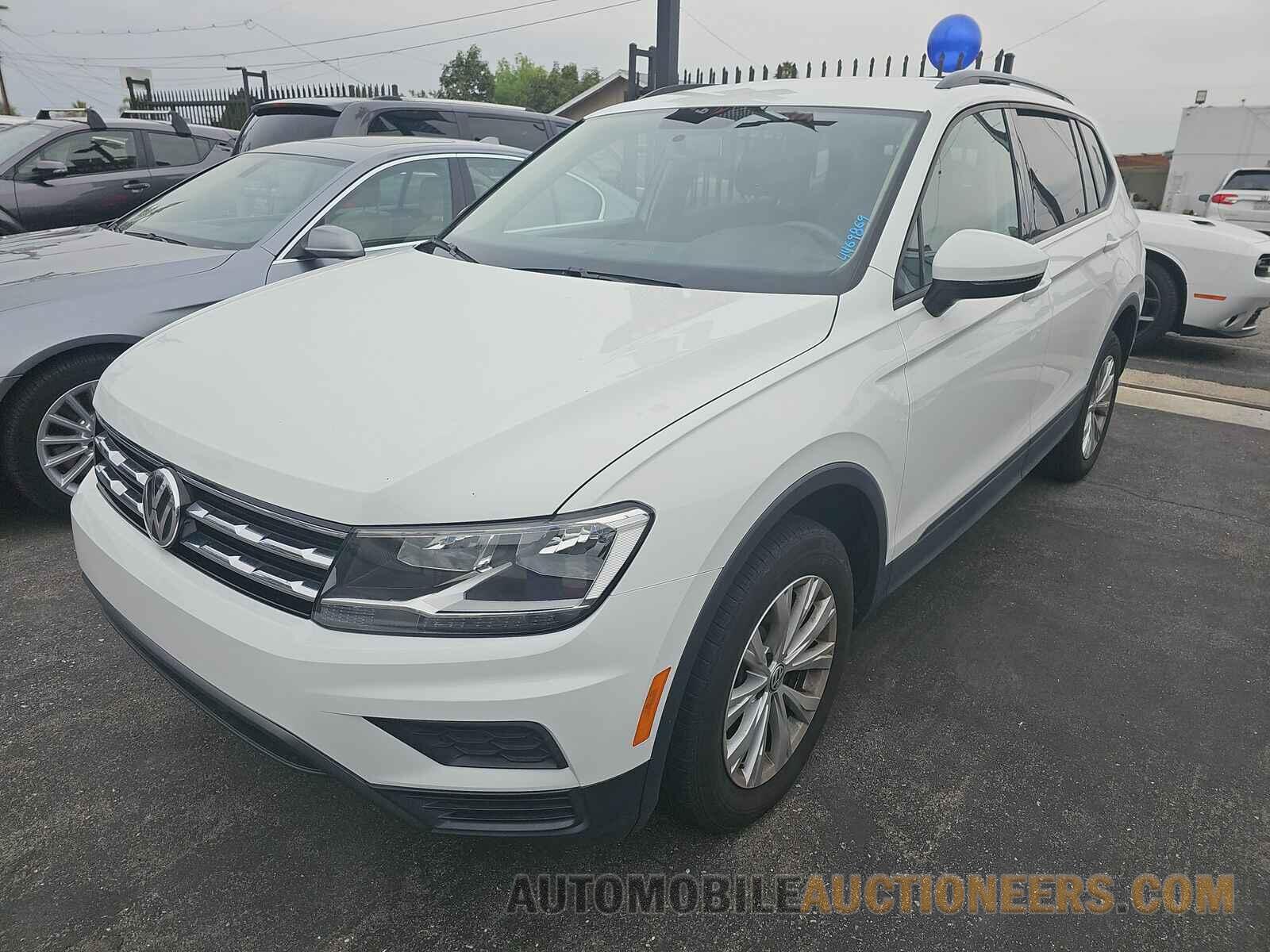 3VV1B7AX1LM116572 Volkswagen Tiguan 2020