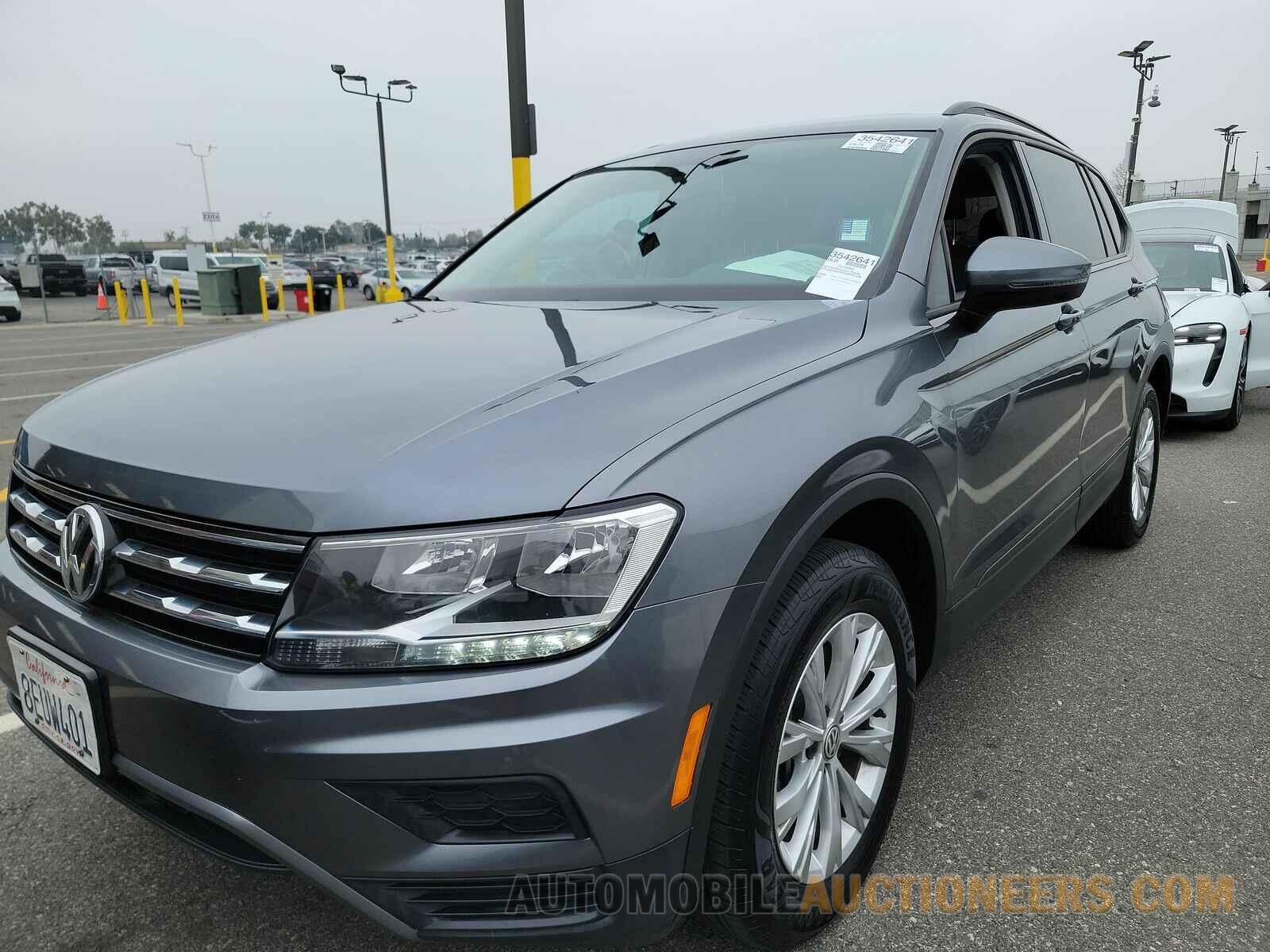 3VV1B7AX2JM161338 Volkswagen Tiguan 2018