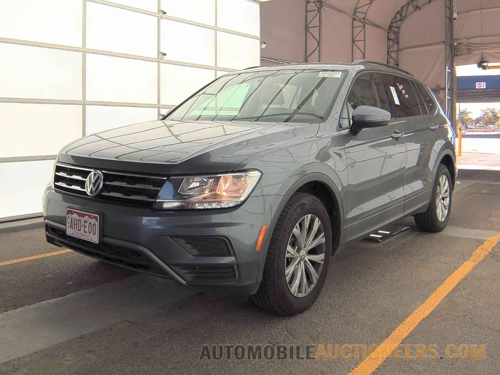 3VV1B7AX2LM038089 Volkswagen Tiguan 2020