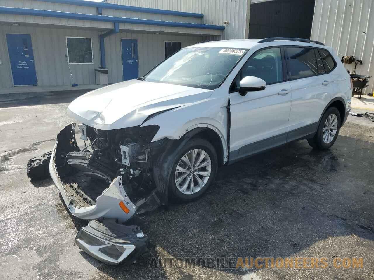 3VV1B7AX3JM098640 VOLKSWAGEN TIGUAN 2018