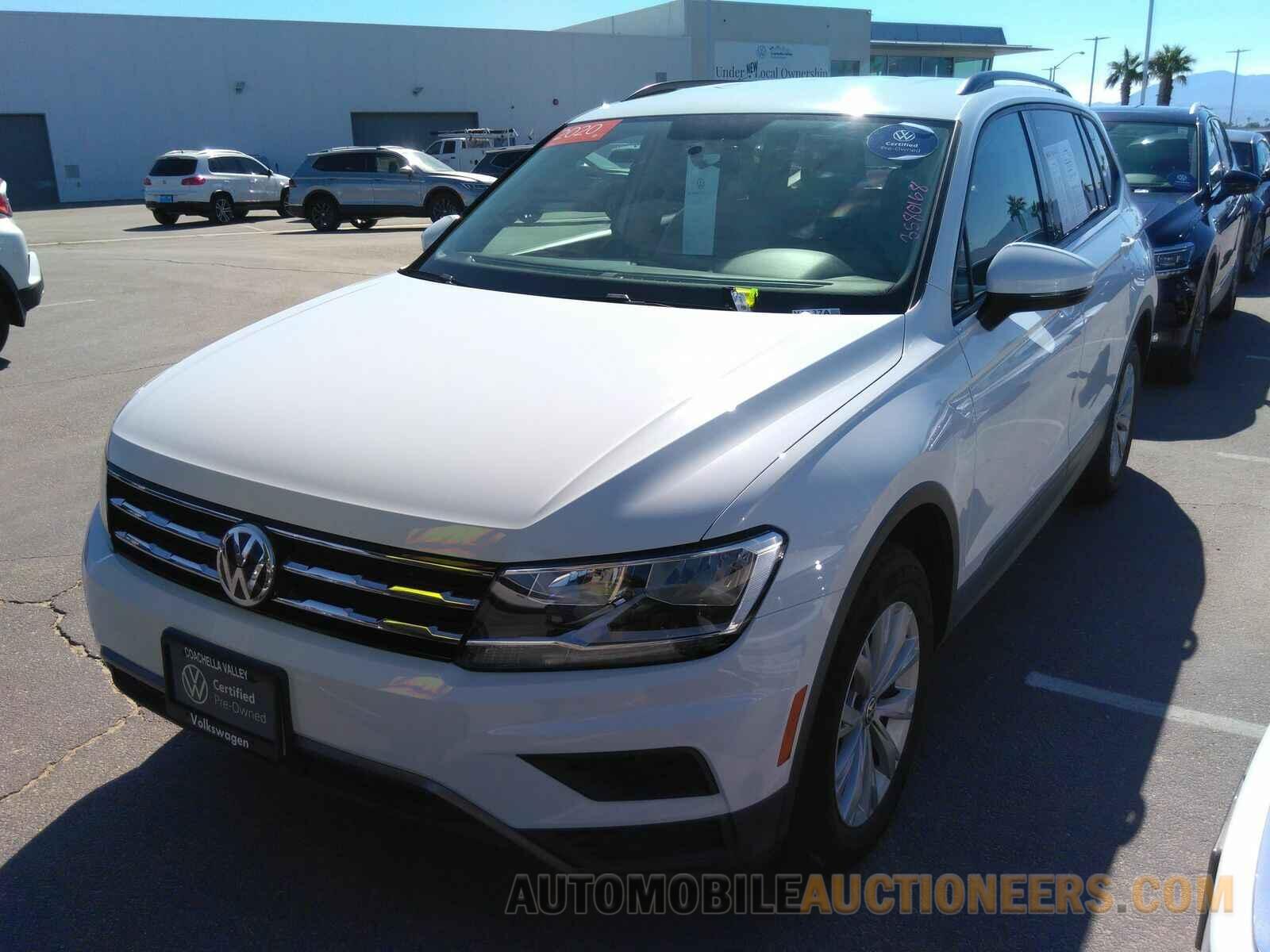 3VV1B7AX3LM100941 Volkswagen Tiguan 2020