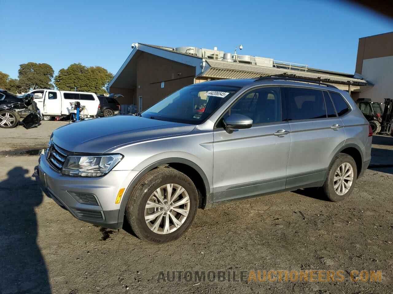 3VV1B7AX4LM069571 VOLKSWAGEN TIGUAN 2020