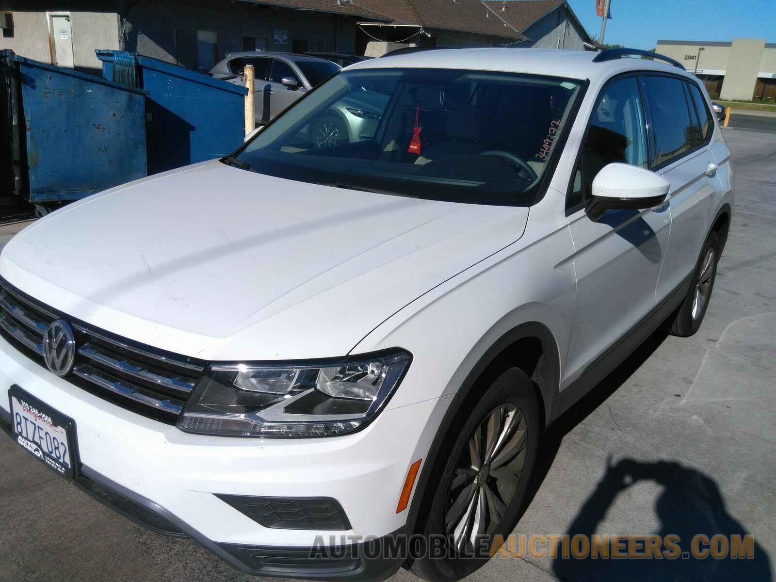 3VV1B7AX4LM144852 Volkswagen Tiguan 2020