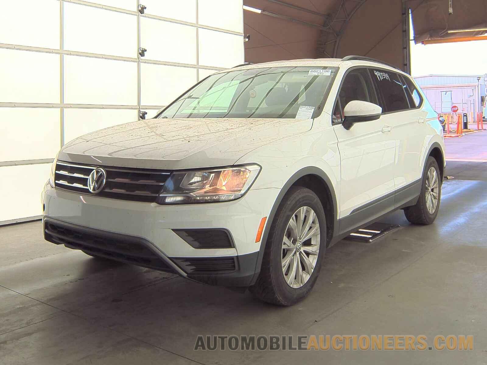 3VV1B7AX6KM140414 Volkswagen Tiguan 2019