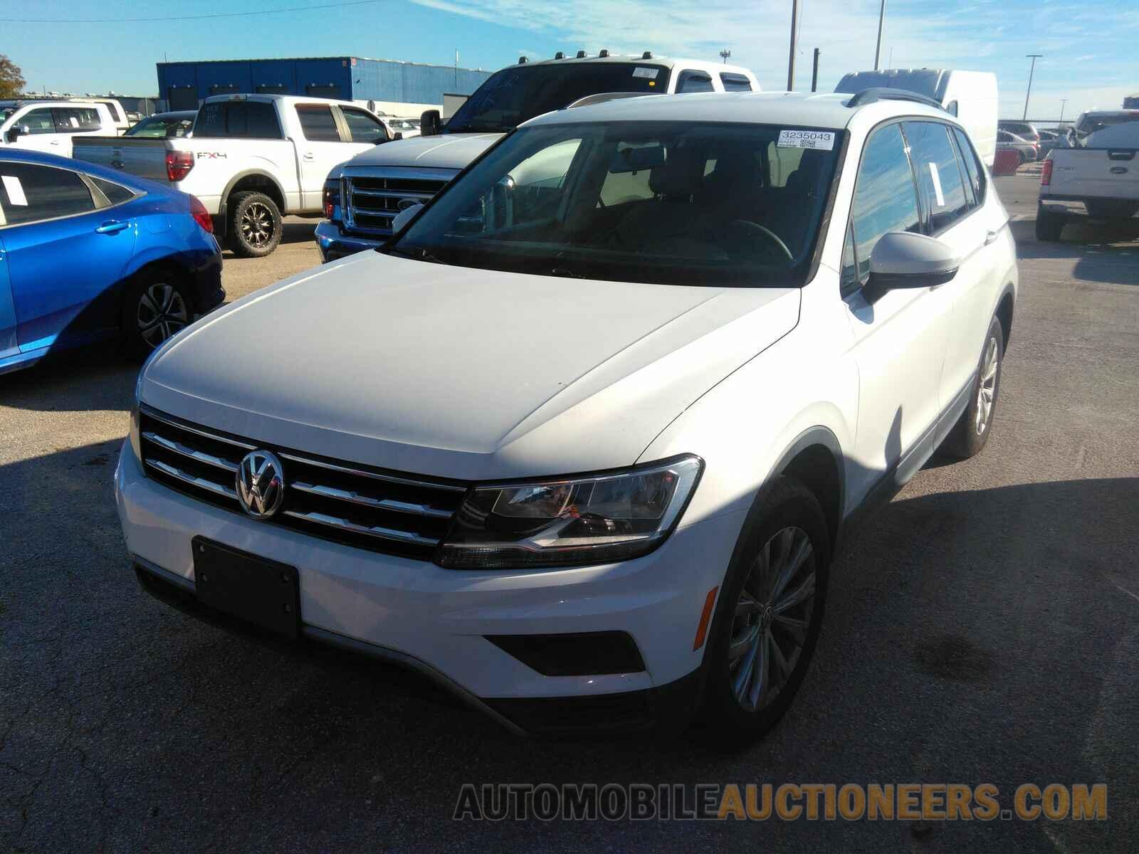 3VV1B7AX8JM060417 Volkswagen Tiguan 2018