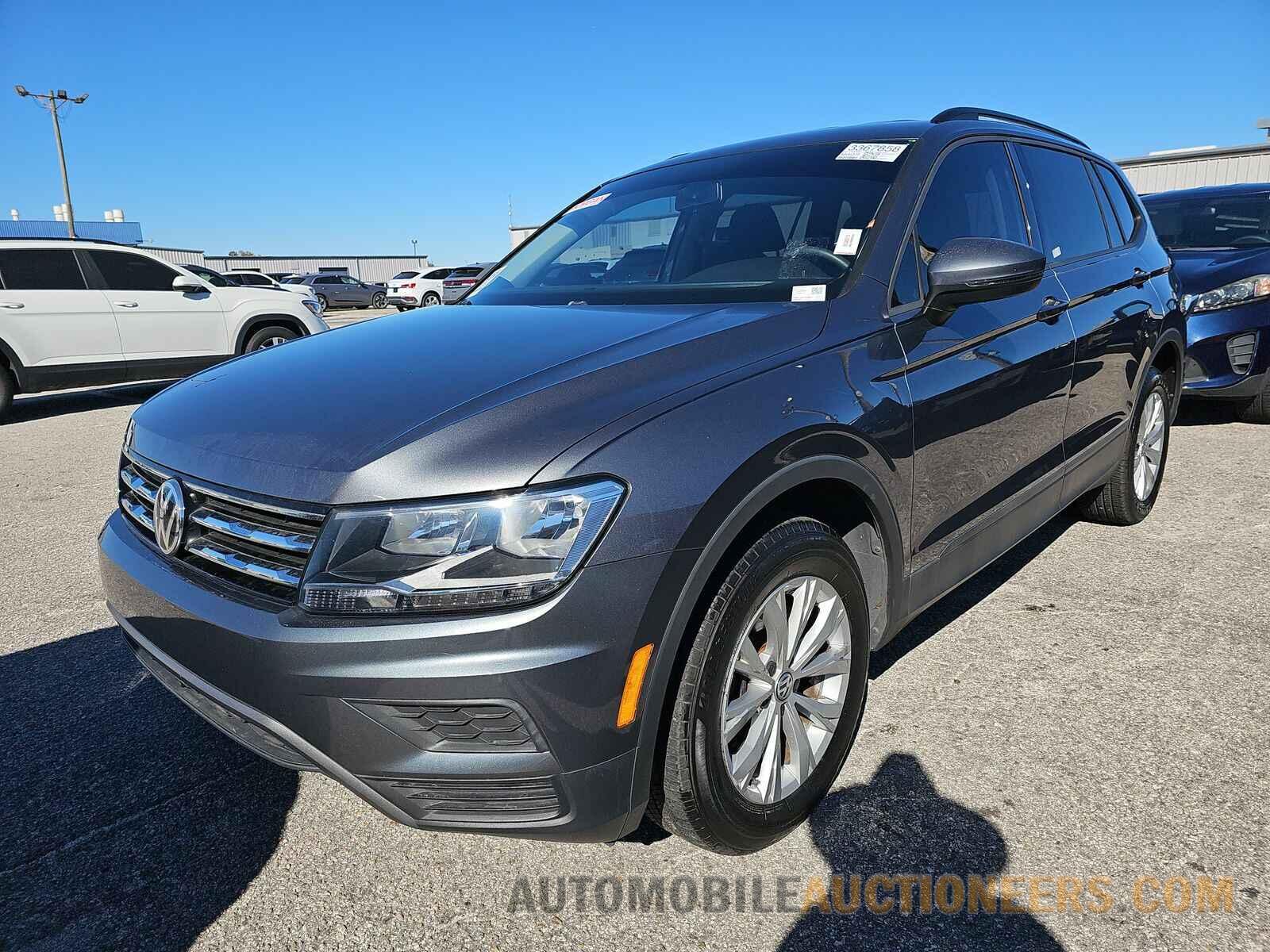 3VV1B7AX8LM058668 Volkswagen Tiguan 2020