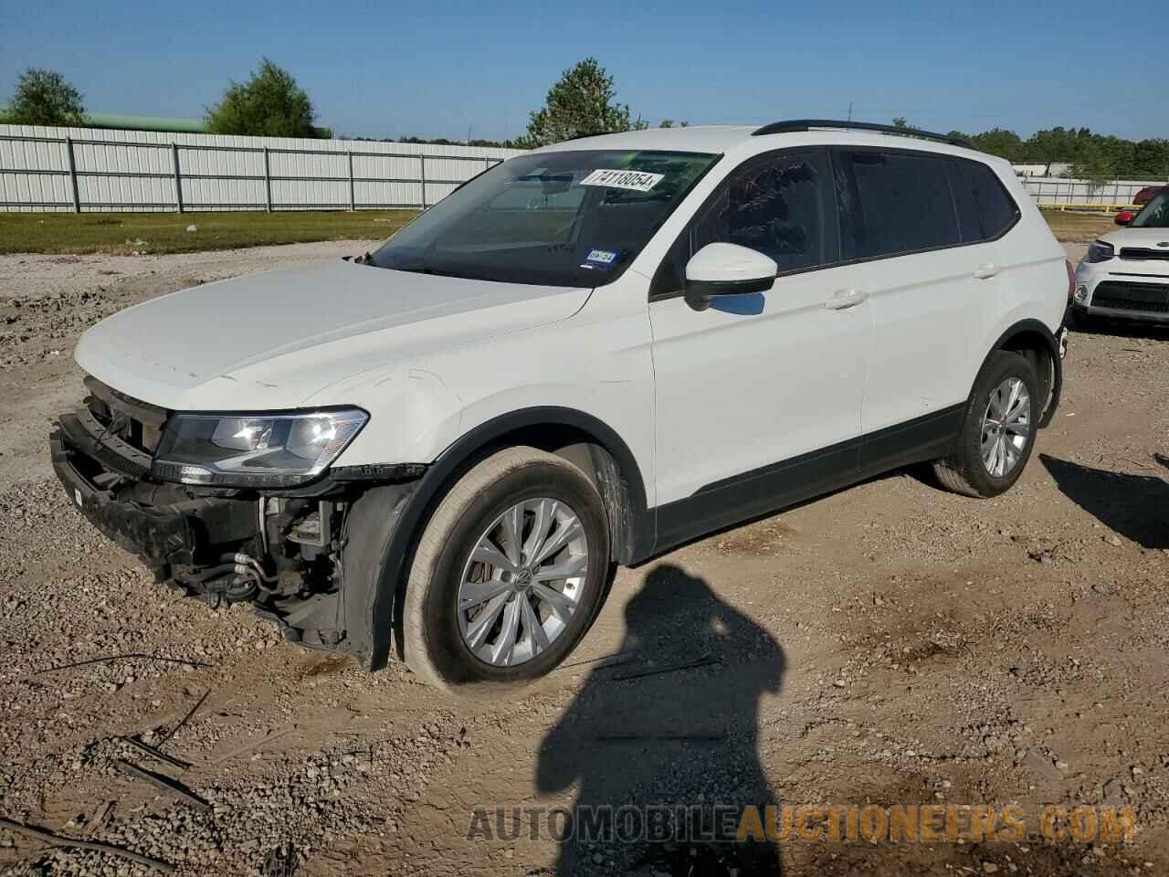 3VV1B7AX9LM166216 VOLKSWAGEN TIGUAN 2020