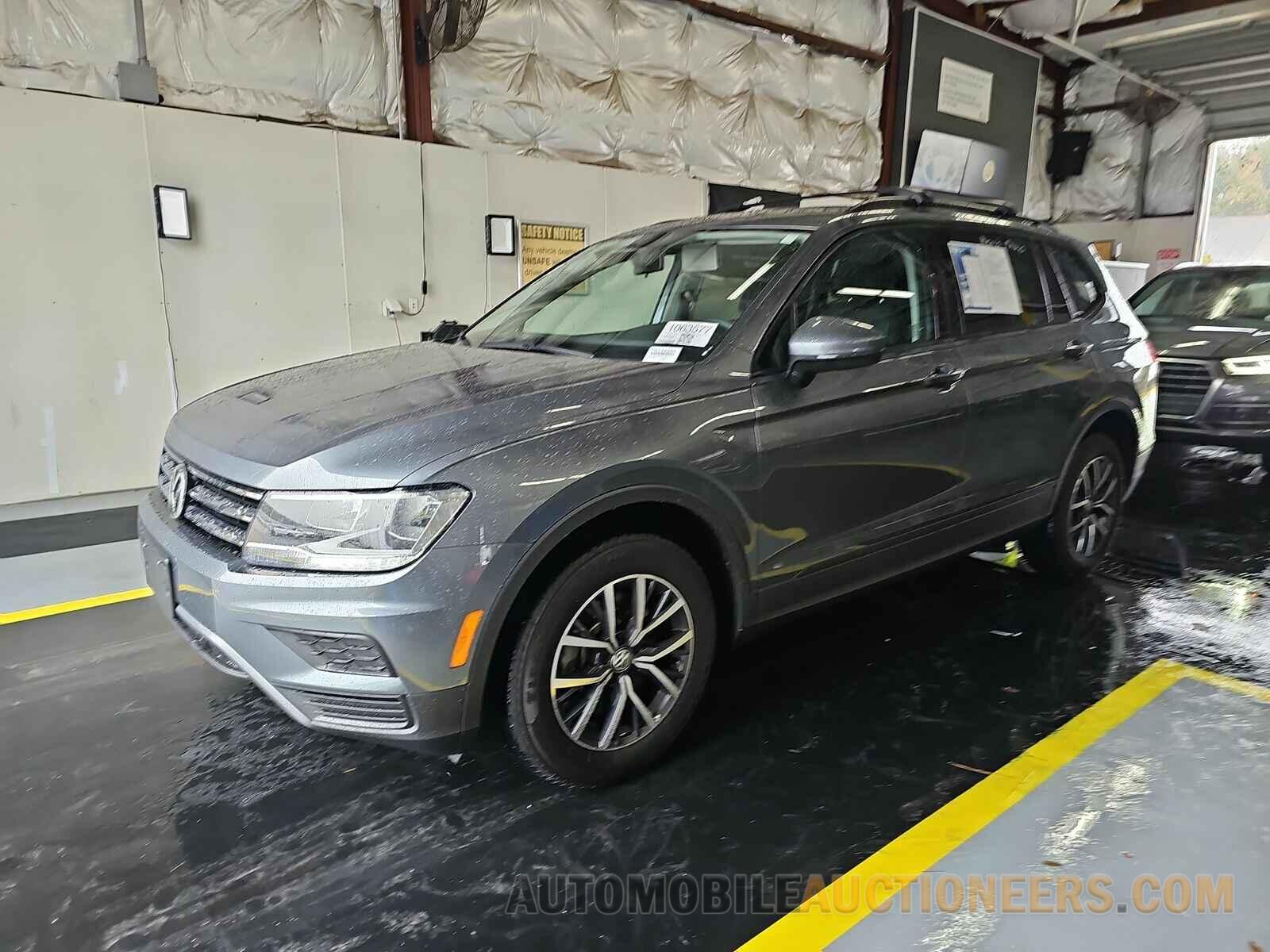 3VV1B7AX9MM015653 Volkswagen Tiguan 2021