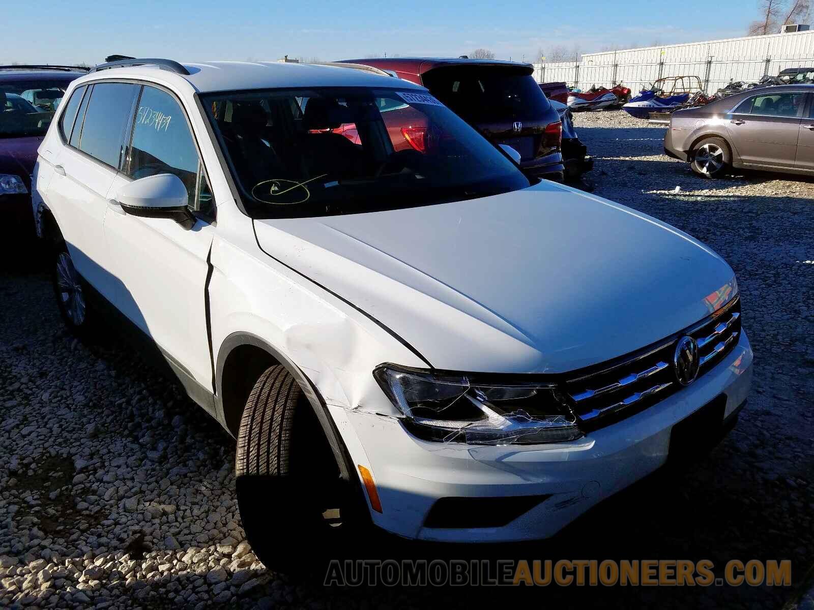 3VV1B7AXXKM182696 VOLKSWAGEN TIGUAN 2019