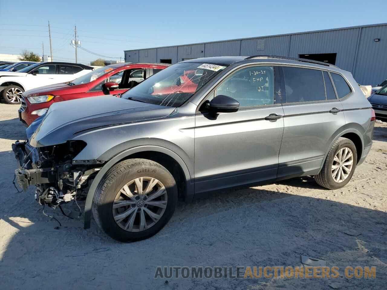 3VV1B7AXXLM152597 VOLKSWAGEN TIGUAN 2020