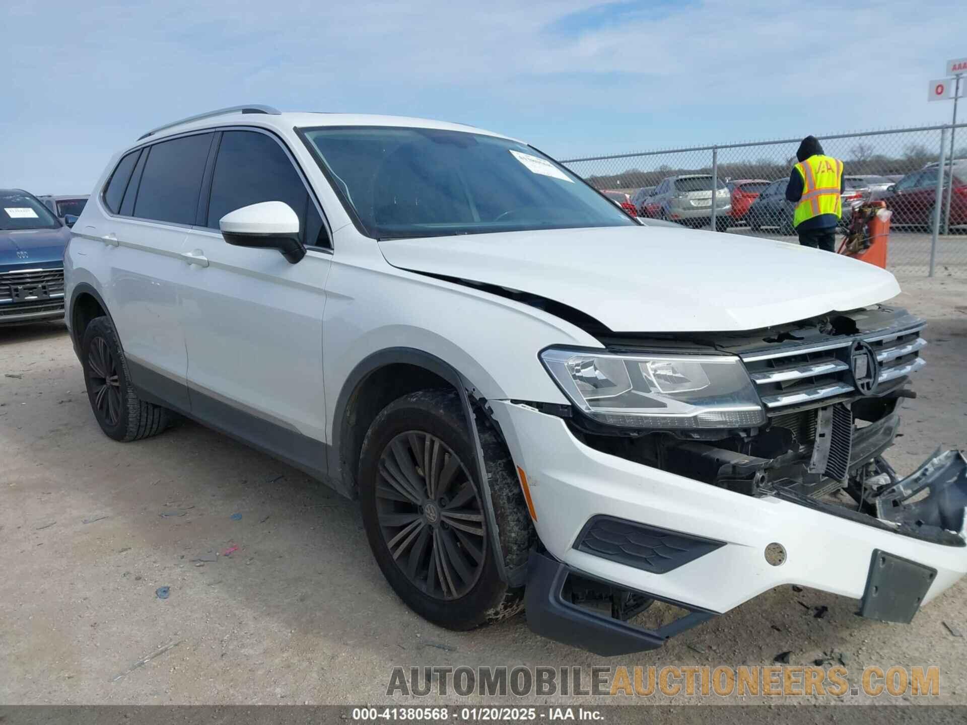 3VV2B7AX0JM052767 VOLKSWAGEN TIGUAN 2018