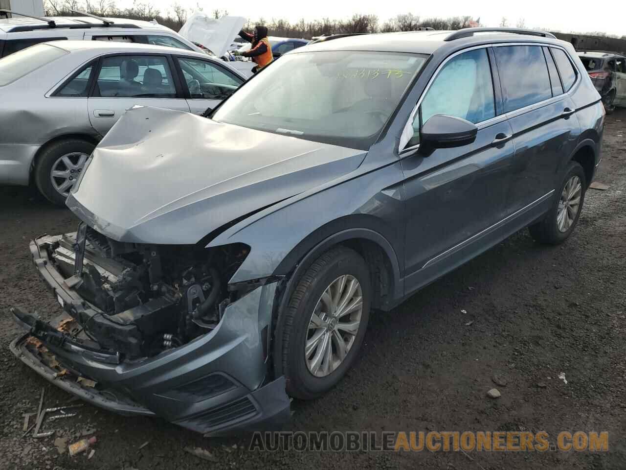 3VV2B7AX0JM058682 VOLKSWAGEN TIGUAN 2018