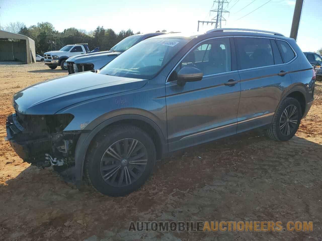 3VV2B7AX0JM165991 VOLKSWAGEN TIGUAN 2018