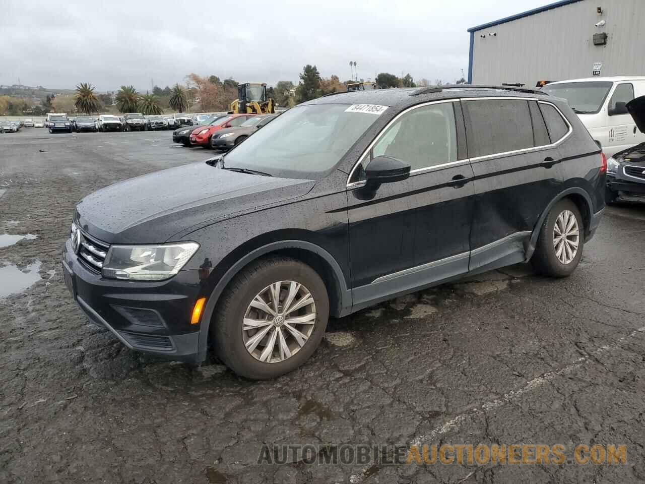 3VV2B7AX0JM176747 VOLKSWAGEN TIGUAN 2018