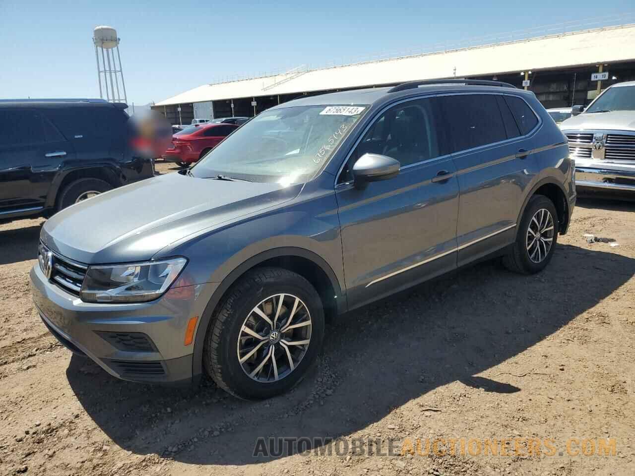 3VV2B7AX0JM220228 VOLKSWAGEN TIGUAN 2018