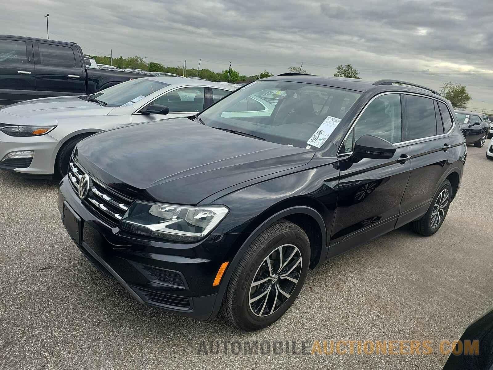 3VV2B7AX0KM165555 Volkswagen Tiguan 2019