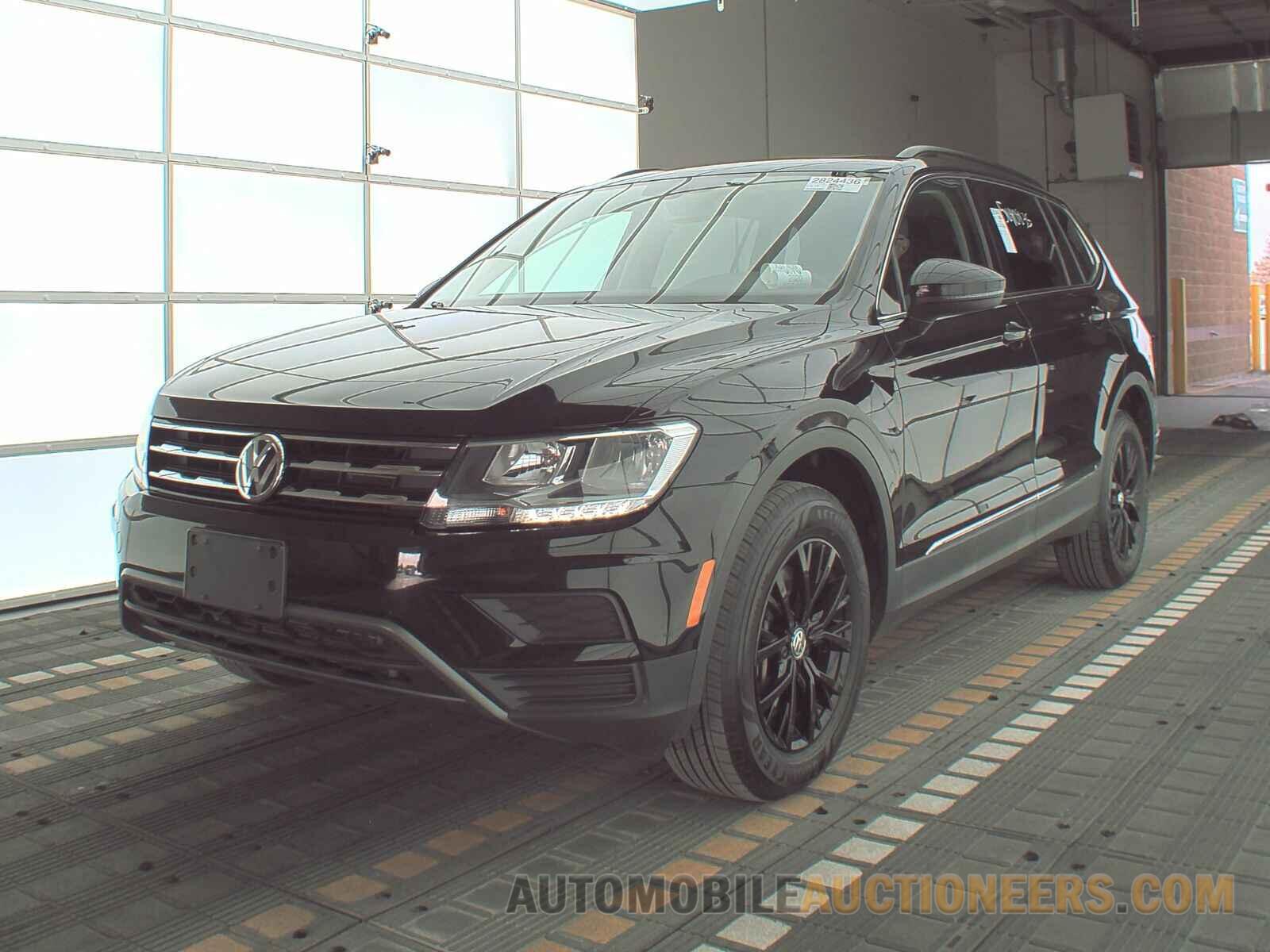 3VV2B7AX0LM009128 Volkswagen Tiguan 2020