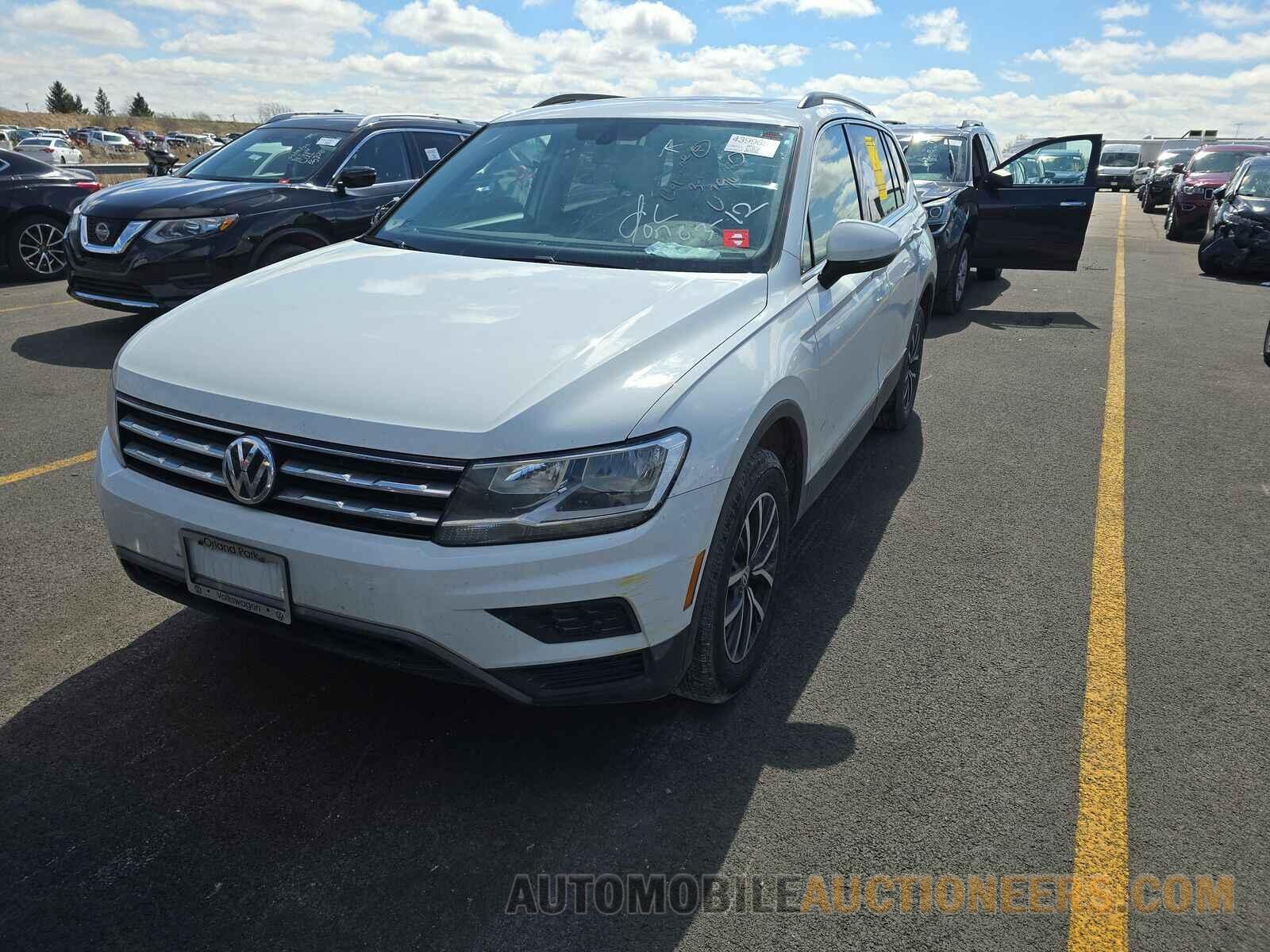 3VV2B7AX0LM089630 Volkswagen Tiguan 2020