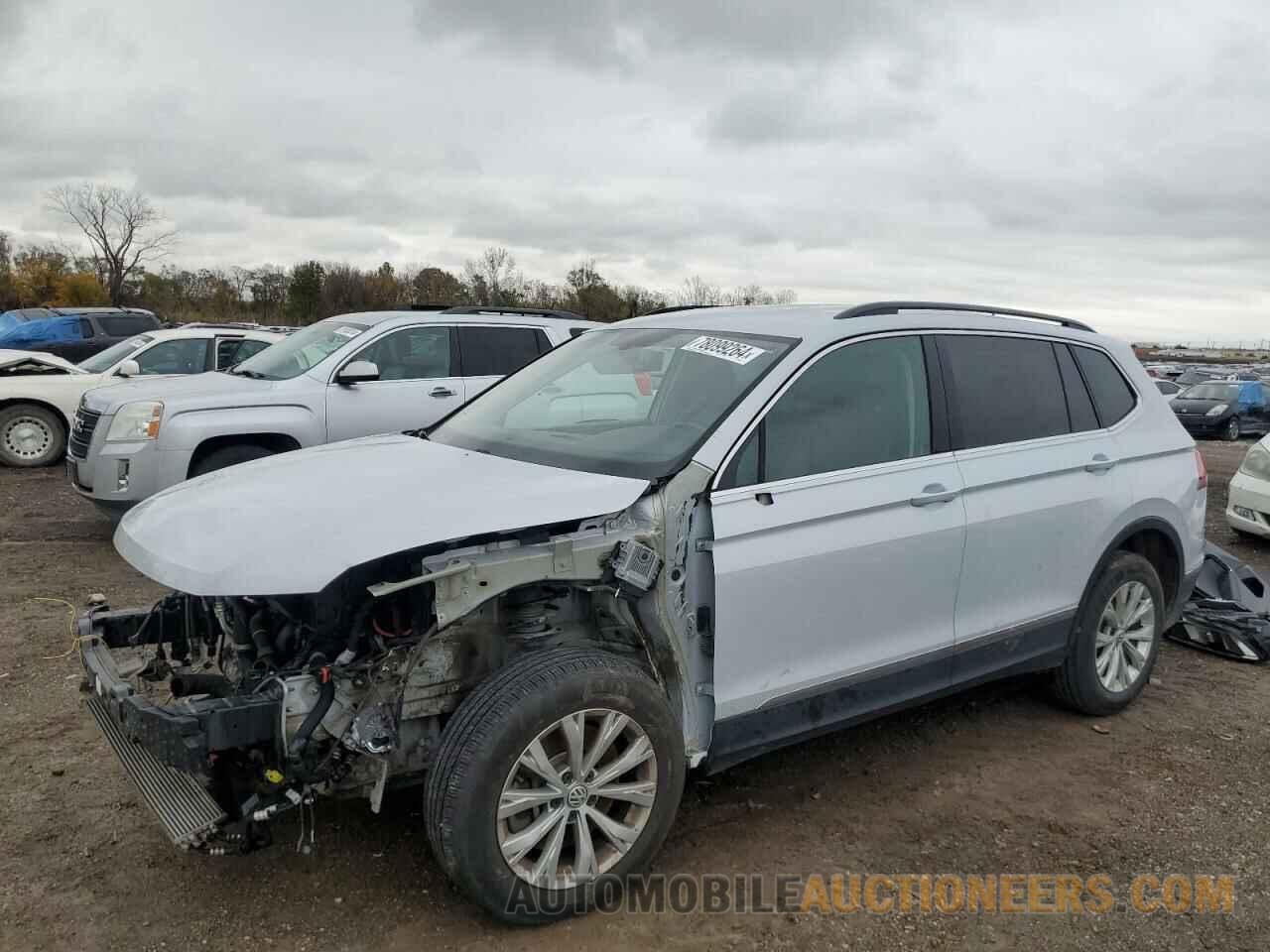 3VV2B7AX1JM000872 VOLKSWAGEN TIGUAN 2018