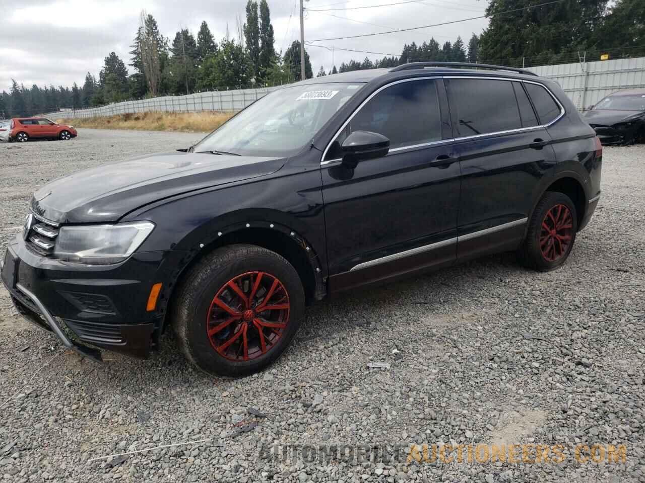 3VV2B7AX1JM200425 VOLKSWAGEN TIGUAN 2018