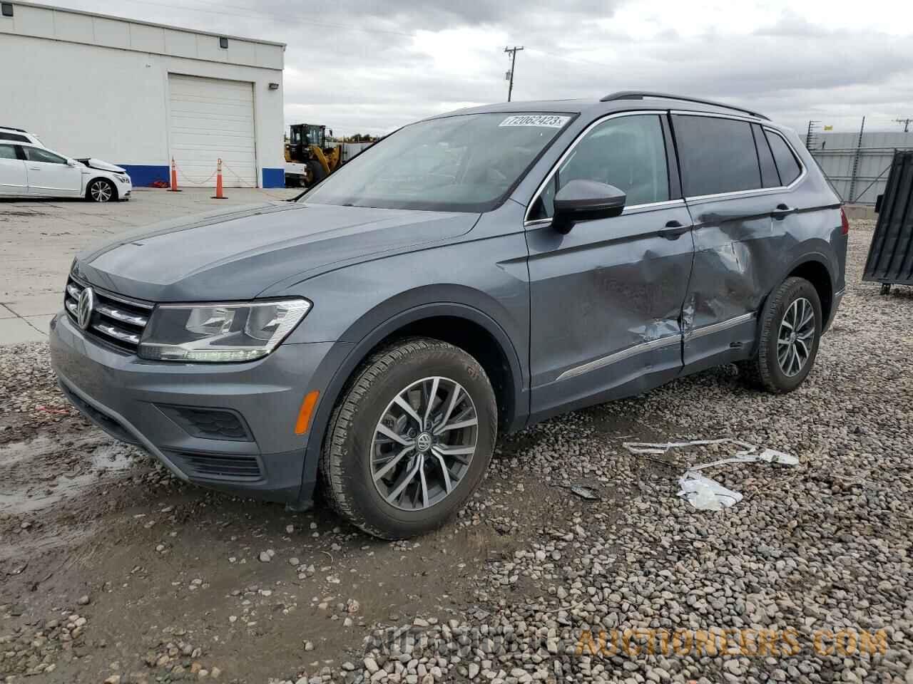 3VV2B7AX1JM216401 VOLKSWAGEN TIGUAN 2018