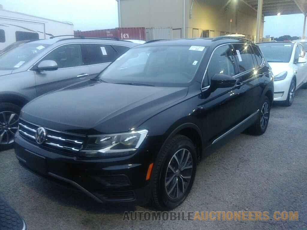 3VV2B7AX1LM096070 Volkswagen Tiguan 2020