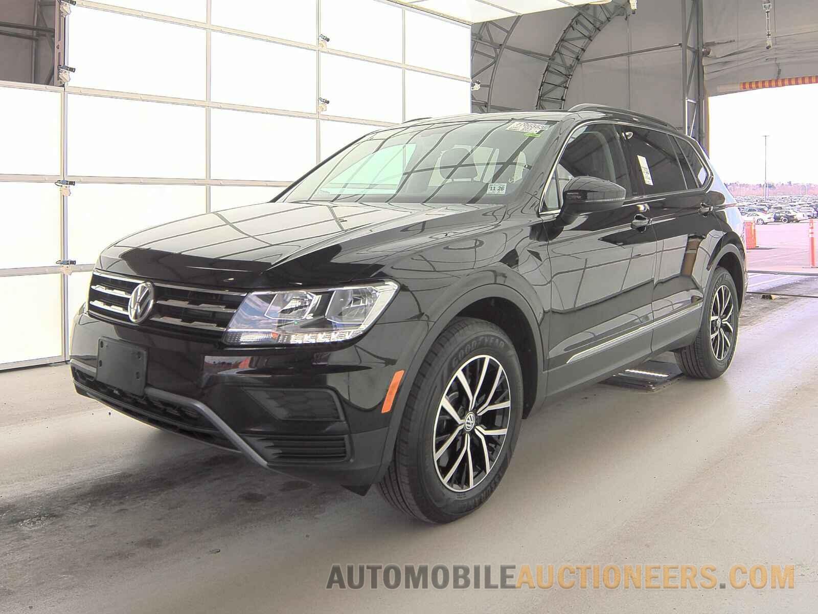 3VV2B7AX1MM069453 Volkswagen Tiguan 2021