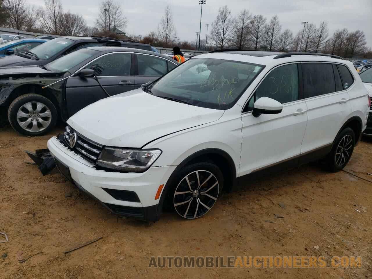 3VV2B7AX1MM076001 VOLKSWAGEN TIGUAN 2021