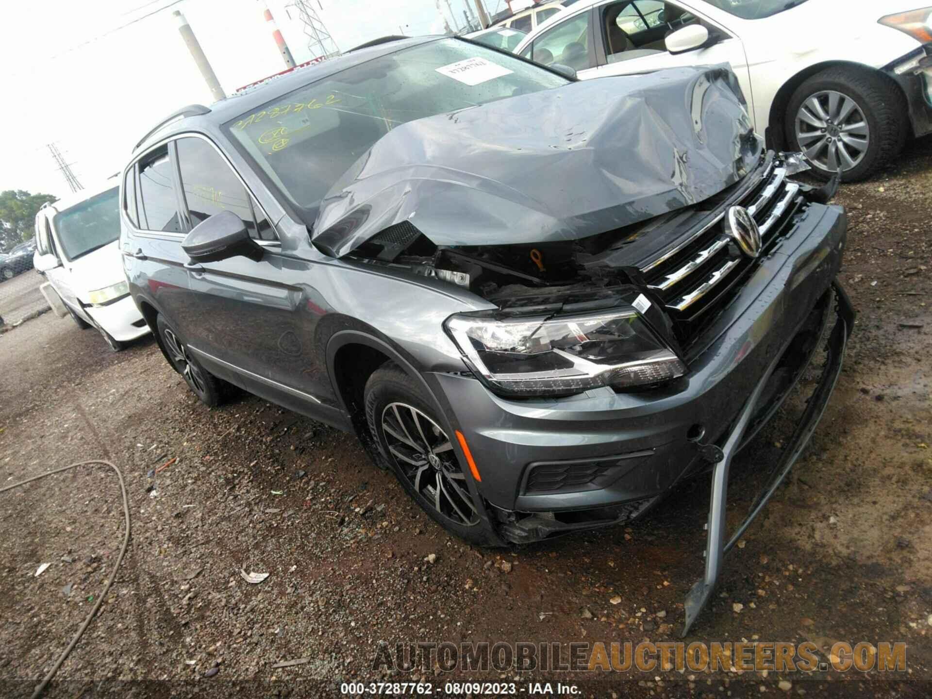 3VV2B7AX1MM085040 VOLKSWAGEN TIGUAN 2021