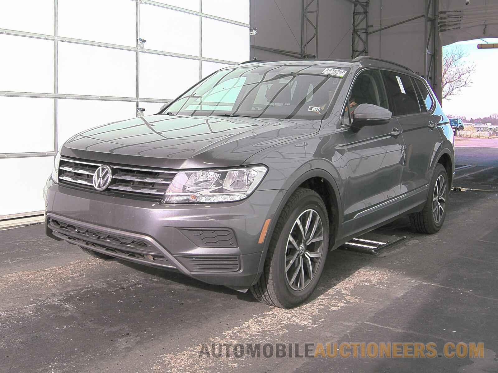 3VV2B7AX2LM026285 Volkswagen Tiguan 2020