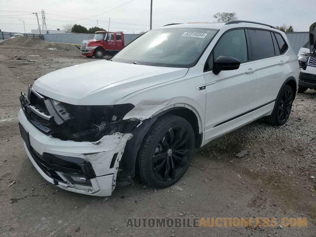 3VV2B7AX2MM033349 VOLKSWAGEN TIGUAN 2021