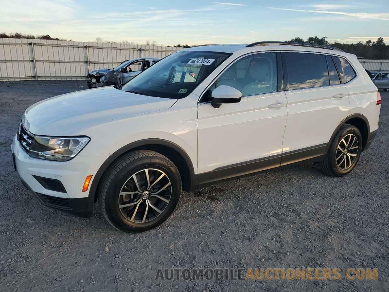 3VV2B7AX2MM142975 VOLKSWAGEN TIGUAN 2021