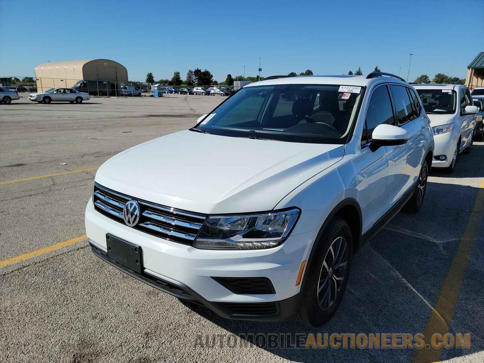 3VV2B7AX3LM021175 Volkswagen Tiguan 2020