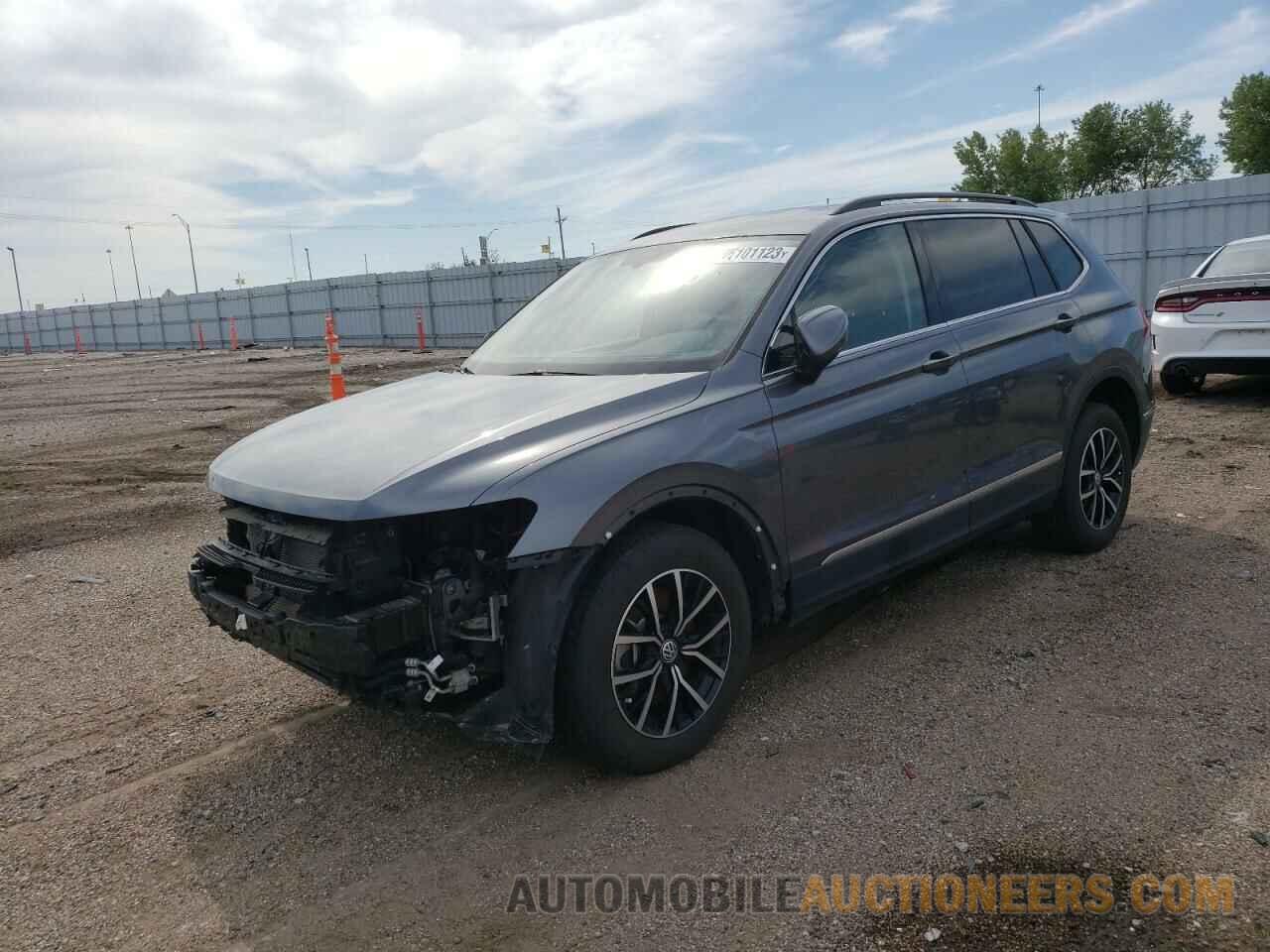 3VV2B7AX3MM112402 VOLKSWAGEN TIGUAN 2021