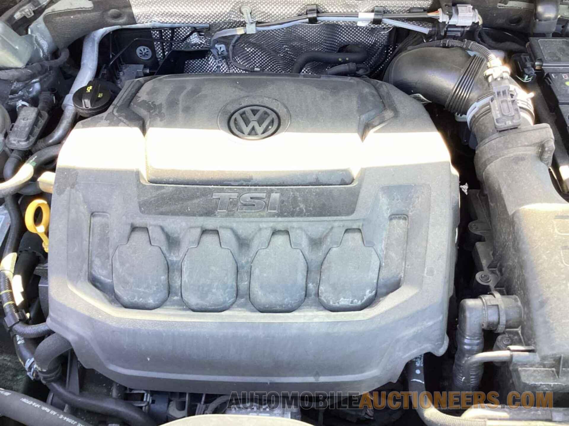 3VV2B7AX3MM121536 VOLKSWAGEN TIGUAN 2021