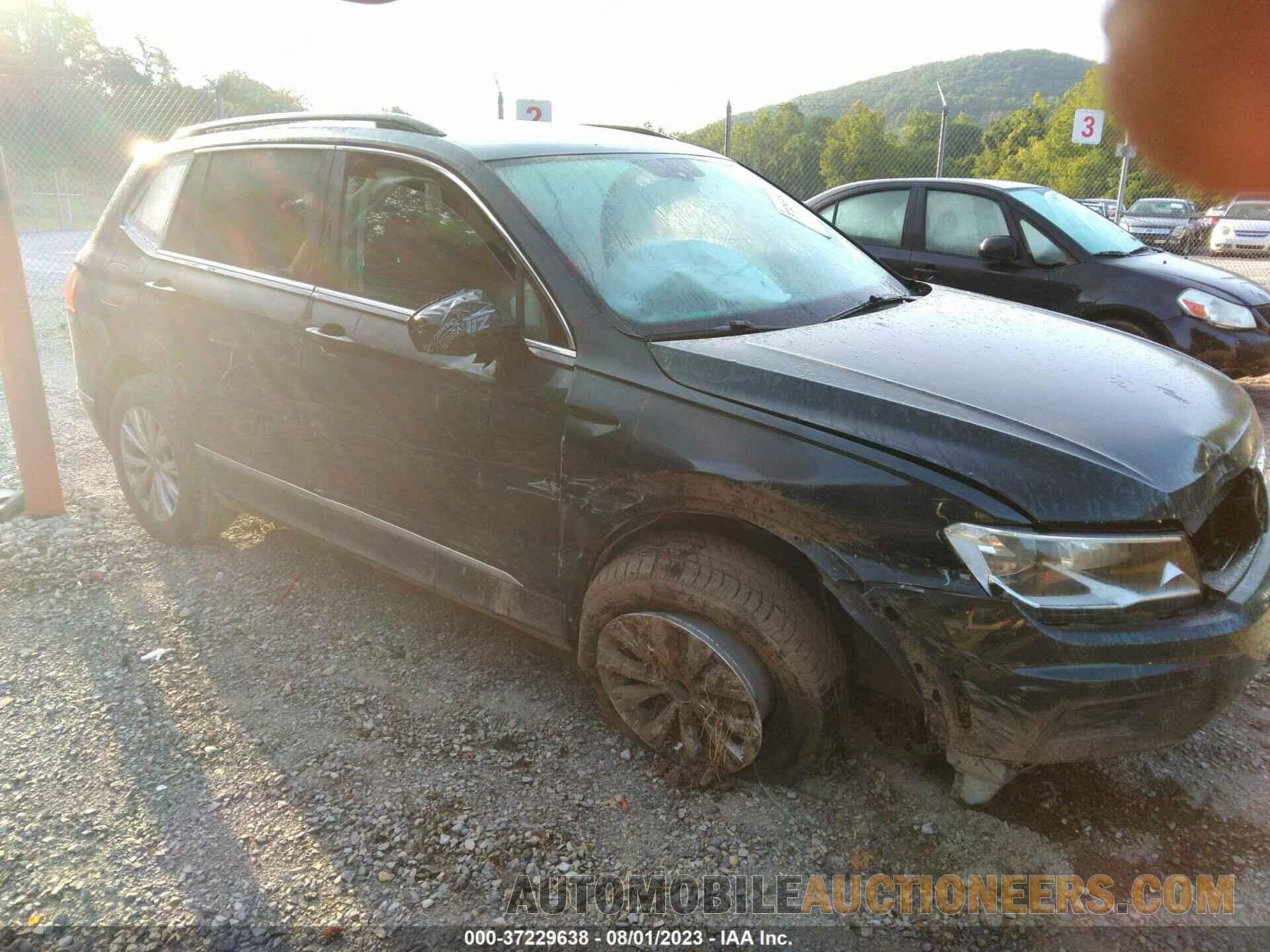 3VV2B7AX4JM121413 VOLKSWAGEN TIGUAN 2018