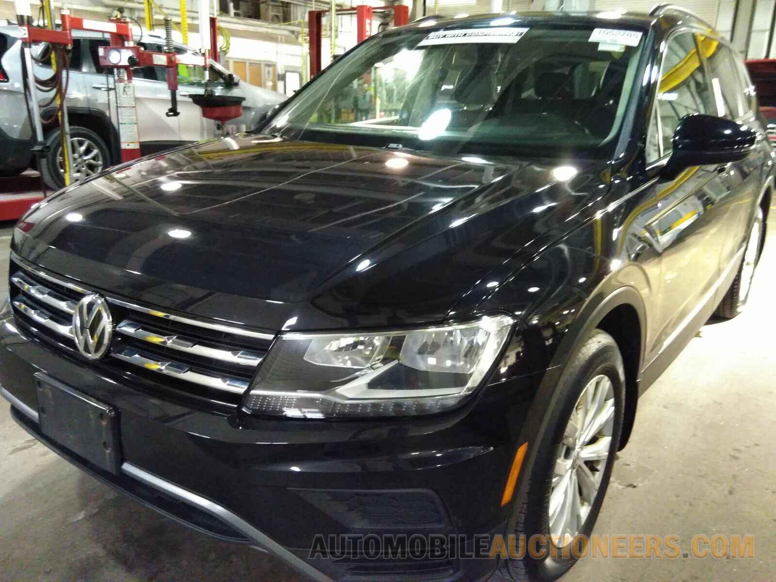 3VV2B7AX4JM140382 Volkswagen Tiguan 2018