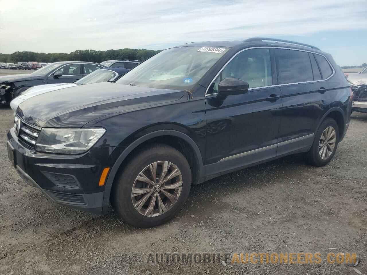 3VV2B7AX4JM157733 VOLKSWAGEN TIGUAN 2018