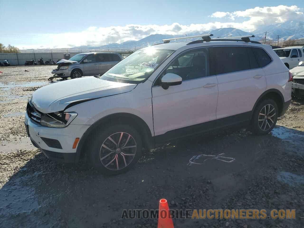 3VV2B7AX4KM065619 VOLKSWAGEN TIGUAN 2019