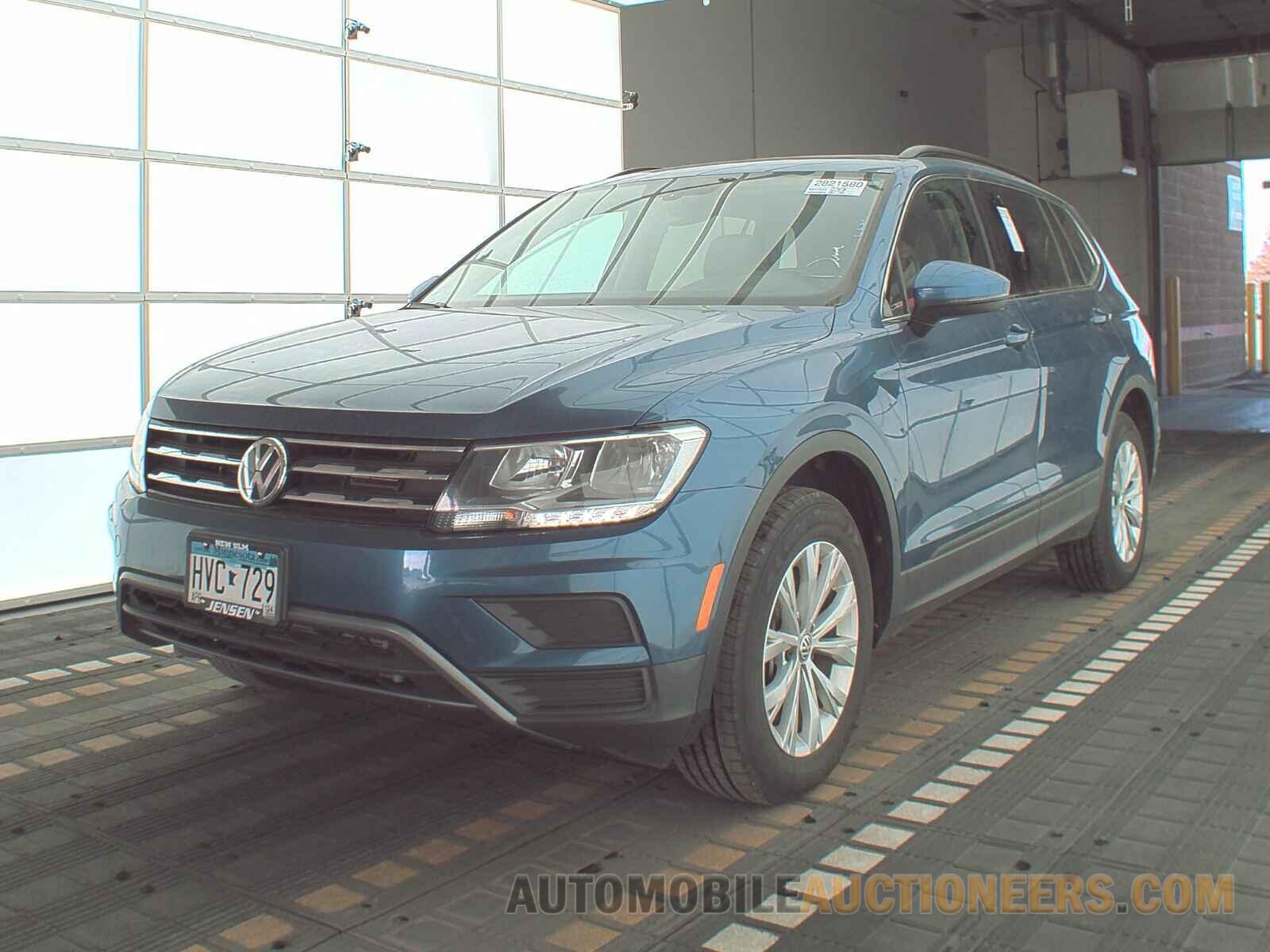 3VV2B7AX4KM097521 Volkswagen Tiguan 2019