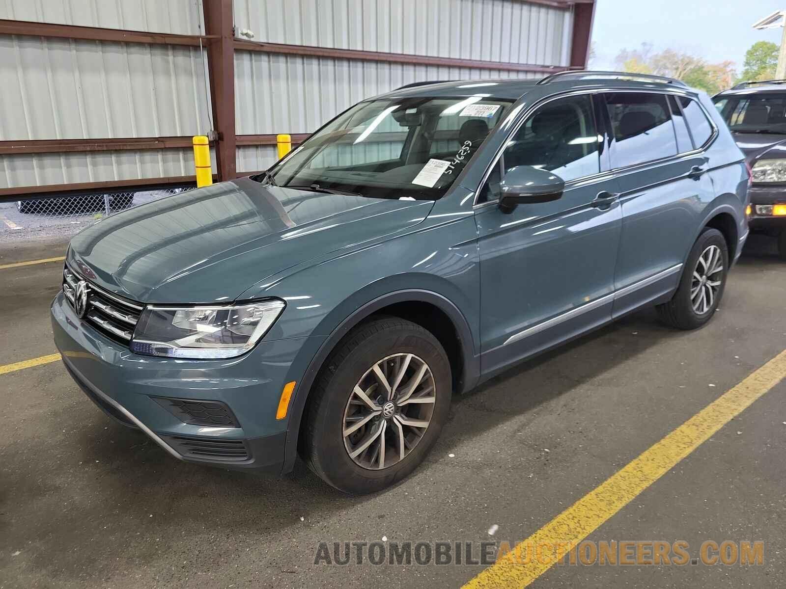 3VV2B7AX4LM098637 Volkswagen Tiguan 2020